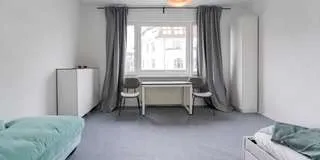 Nachmieter gesucht - 33 m², Fahrstuhl & Stellplatz | Möbelübernahme 1.900 € Voraussetzung — photo 1